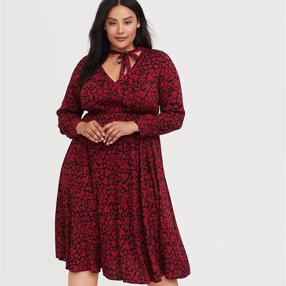 Black & Red Hearts Challis Midi Dress EUC